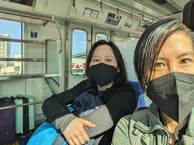 Van and I ride the Tokyo Monorail